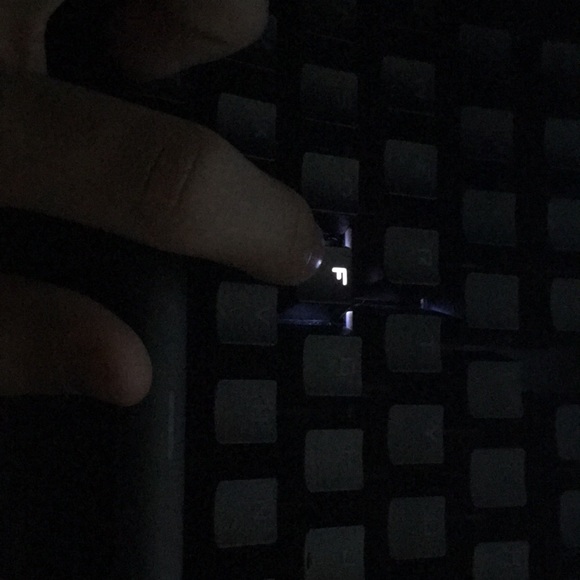 onn. RGB Mechanical Gaming keyboard - Picture 8 of 16